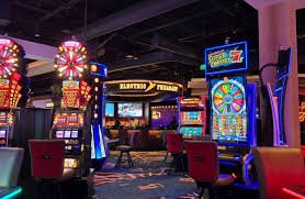 Antarmuka aplikasi arai slot menampilkan dealer langsung, permainan slot, dan pasar sportsbook